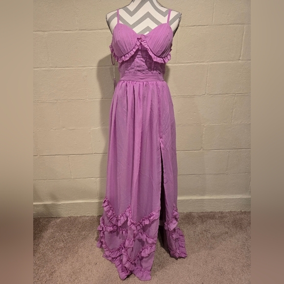 Bridal Shower Dresses & Skirts - Bridal Shower Wedding Dress Aline V-neck Maxi Corset Ruffle Straps Size 8 Mauve